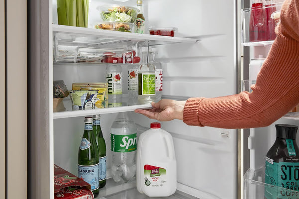 Whirlpool 16.3-cu ft Top-Freezer Refrigerator ( White )