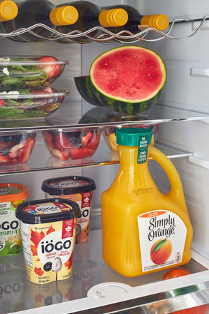 UNIQUE Classic Retro 11.7-cu ft Counter-Depth Bottom-Freezer Refrigerator Marshmallow White ) ENERGY STAR Certified