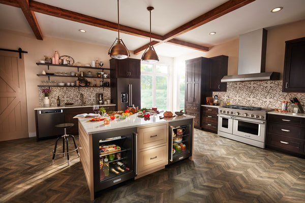 KitchenAid 5.2-cu ft Built-In Mini Fridge ( Black Stainless Steel with PRINTSHIELD )