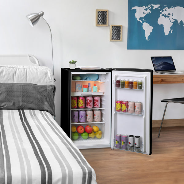 Avanti 3.1-cu ft Mini Fridge ( Black ) ENERGY STAR