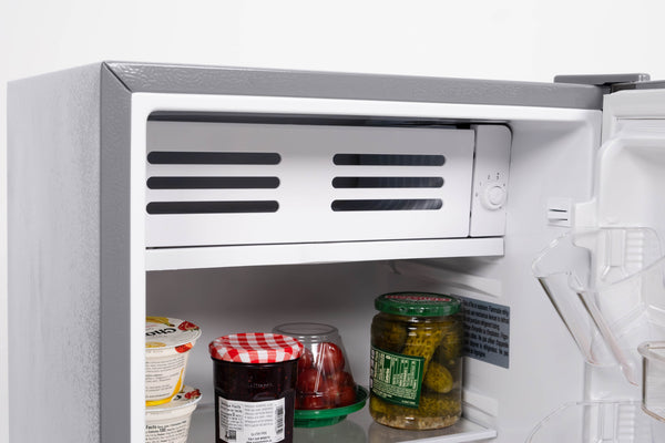 Frigidaire 3.2-cu ft Mini Fridge ( Silver )