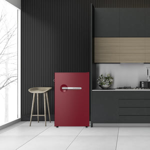 Frigidaire 4.5-cu ft Mini Fridge ( Red )