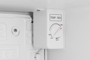 Hisense 1.6-cu ft Mini Fridge ( Black ) ENERGY STAR