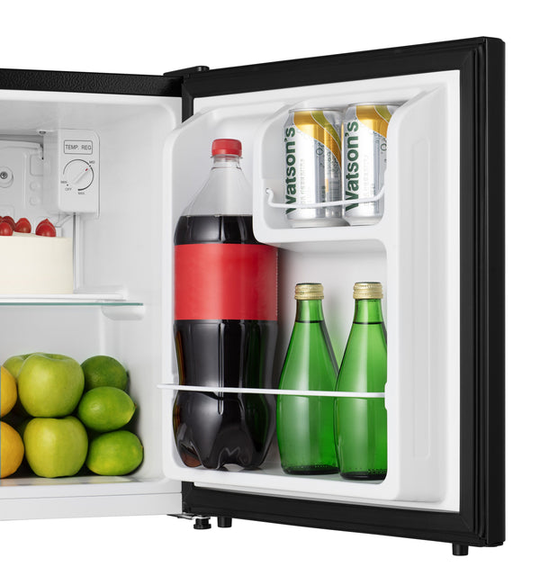 Hisense 1.6-cu ft Mini Fridge ( Black ) ENERGY STAR