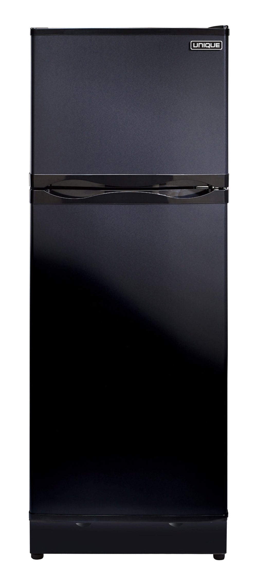 UNIQUE Off-Grid 9.7-cu ft Counter-Depth Top-Freezer Refrigerator ( Black/matte )