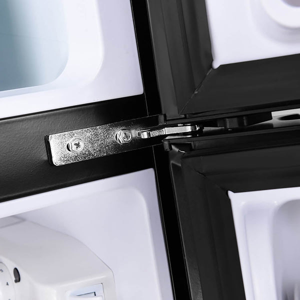 GZMR 3.2 cu ft Compact Stainless Steel Refrigerator 3.2-cu ft with Freezer ( Black )