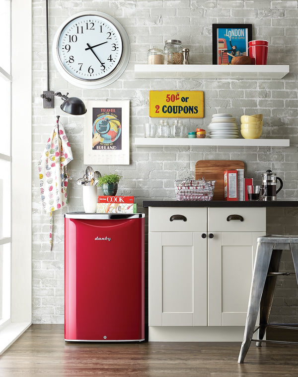 Danby 4.4-cu ft Mini Fridge ( Metallic Red ) ENERGY STAR