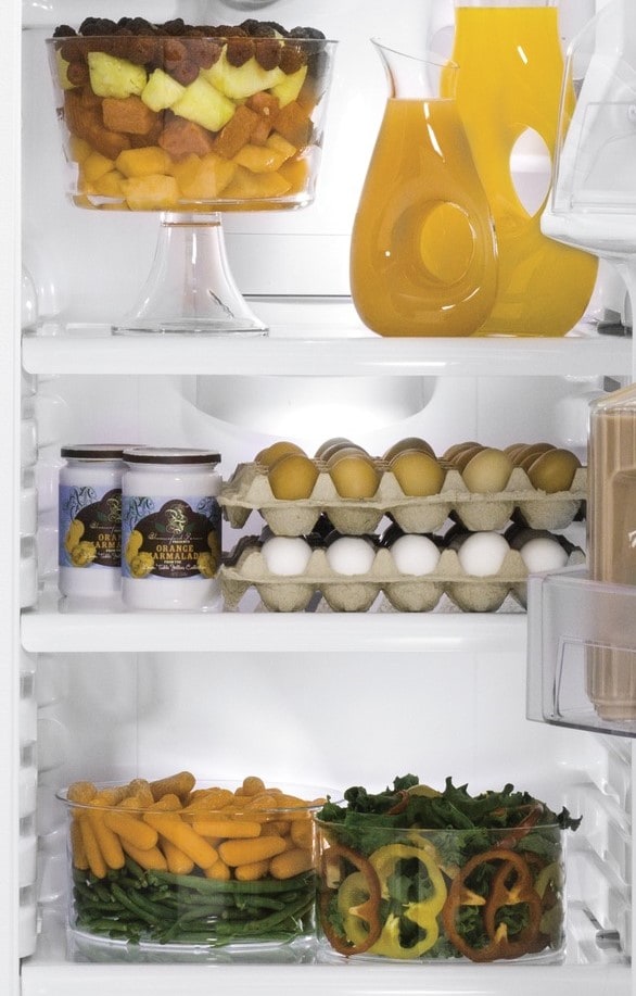 GE 21.9-cu ft Counter-Depth Side-by-Side Refrigerator with Ice Maker ,Water and Ice Dispenser ( White )