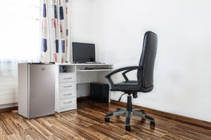 BLACK+DECKER 3.2-cu ft Mini Fridge with Freezer ( Vcm ) Garage Ready ENERGY STAR