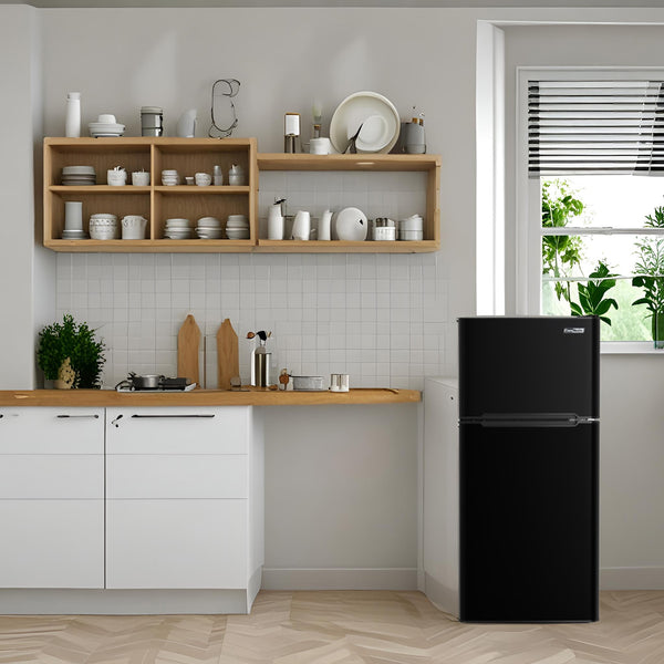 ConServ 4.5-cu ft Mini Fridge with Freezer ( Black )