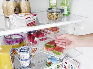 Whirlpool 19.1-cu ft Top-Freezer Refrigerator ( Monochromatic Stainless Steel )