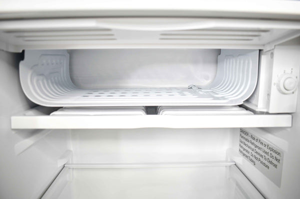 Frigidaire 3.2-cu ft Mini Fridge with Freezer ( Black )