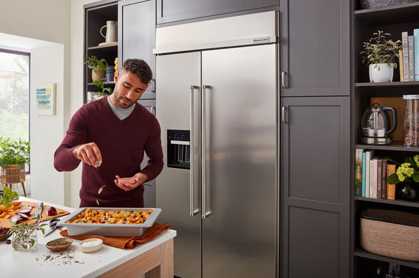 KitchenAid 29.4-cu ft Counter-Depth Side-by-Side Refrigerator Built-In with Ice Maker ,Water and Ice Dispenser ( Stainless Steel ) ENERGY STAR Certified