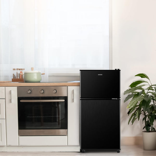 Runesay 3.5-cu ft with Freezer ( Black ) Garage Ready