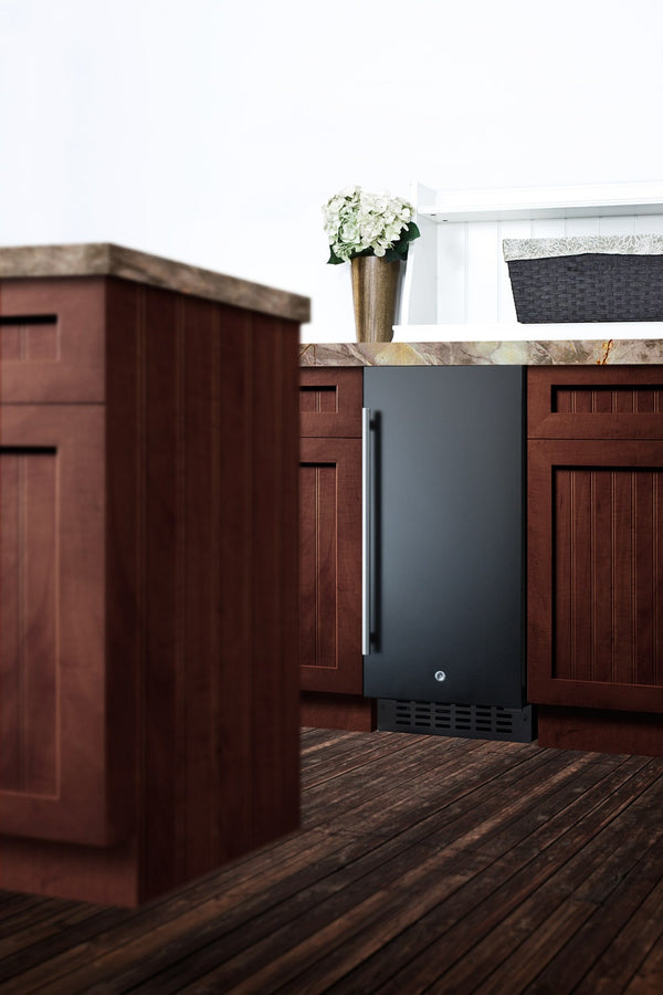 Summit Appliance 2.2-cu ft Built-In Mini Fridge ( Black )