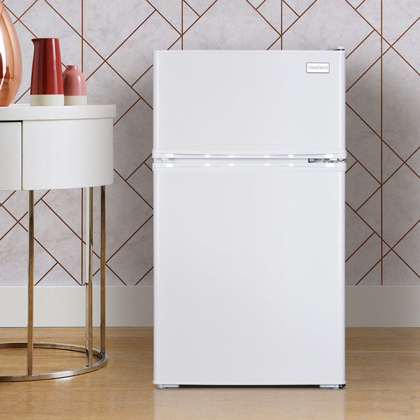 West Bend 4.1-cu ft Mini Fridge with Freezer ( White ) ENERGY STAR