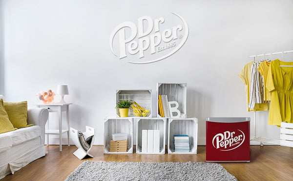 Frigidaire 1.6-cu ft Mini Fridge ( Red )