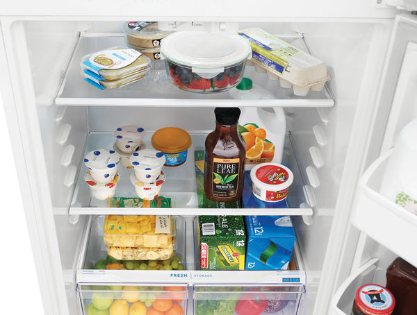 Frigidaire 18.3-cu ft Top-Freezer Refrigerator ( White ) Garage Ready