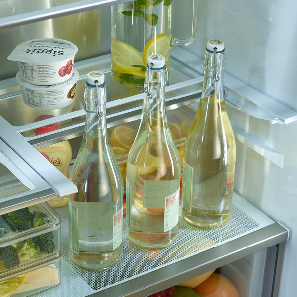 Samsung Bespoke Counter-Depth Family Hub 22.5-cu ft 4 -Door Smart Compatible French Door Refrigerator with Dual Ice Maker with Water Dispenser and Door within Door ( Stainless steel ) ENERGY STAR Certified