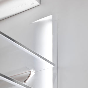 Bosch Counter-Depth 800 Series 21-cu ft 3 -Door French Door Refrigerator with Ice Maker with Water Dispenser ( Black stainless steel ) ENERGY STAR Certified