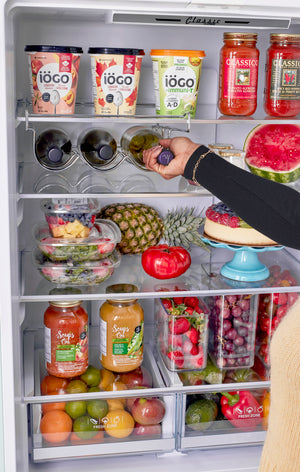 UNIQUE Classic Retro 17.7-cu ft Counter-Depth Bottom-Freezer Refrigerator with Ice Maker ( Marshmallow White ) ENERGY STAR Certified