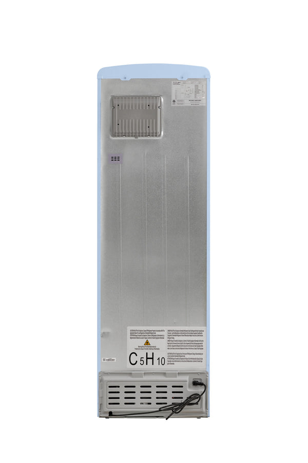 iio 12-cu ft Standard-Depth Bottom-Freezer Refrigerator Green ) Garage Ready ENERGY STAR Certified